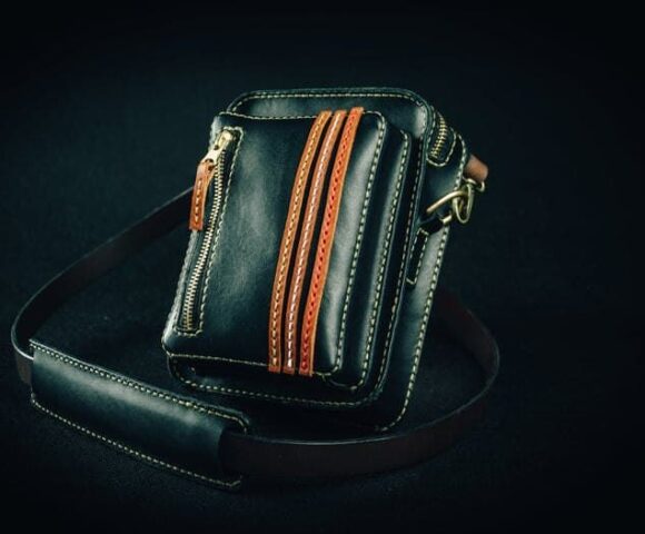 Выкройка мужская сумка из кожи