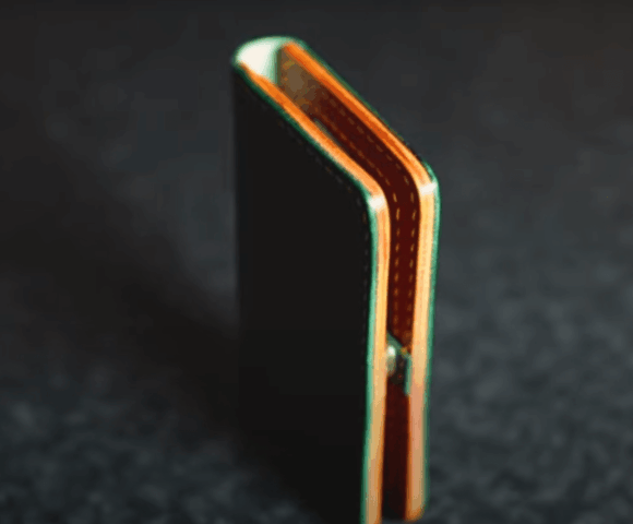 Кардхолдер из кожи