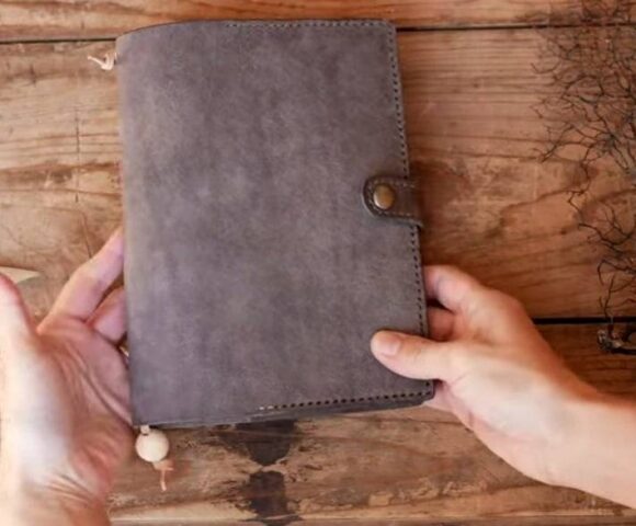 Обложка для ежедневника