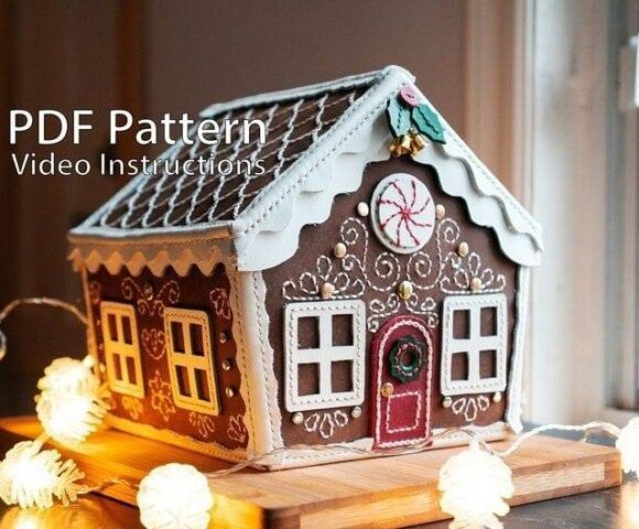 Пряничный домик из кожи