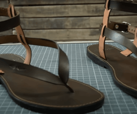 Женские босоножки