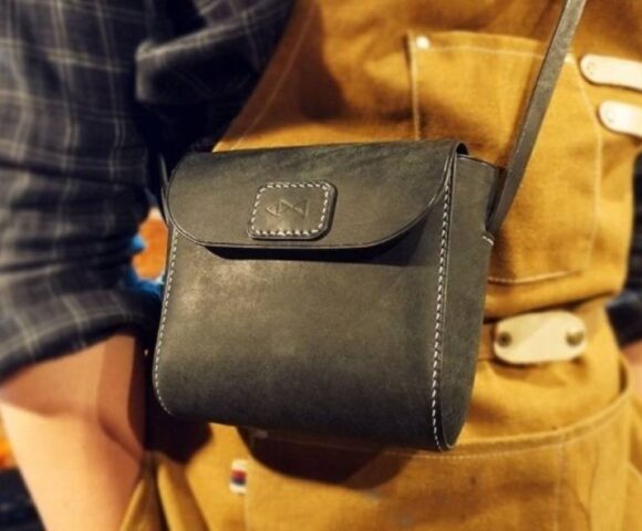 Кросс-боди от Mulgogi leather craft