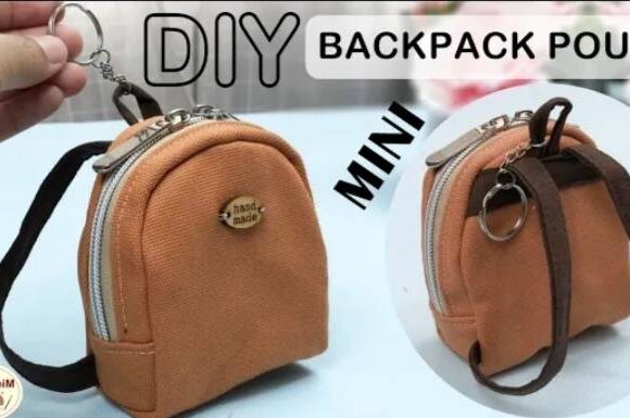 Брелок мини рюкзак