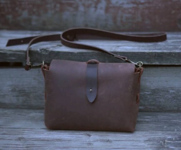 Бесшовная женская сумочка