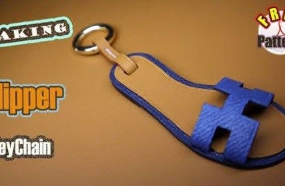 Брелок для ключей шлепанцы