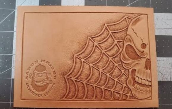 Тиснение черепа