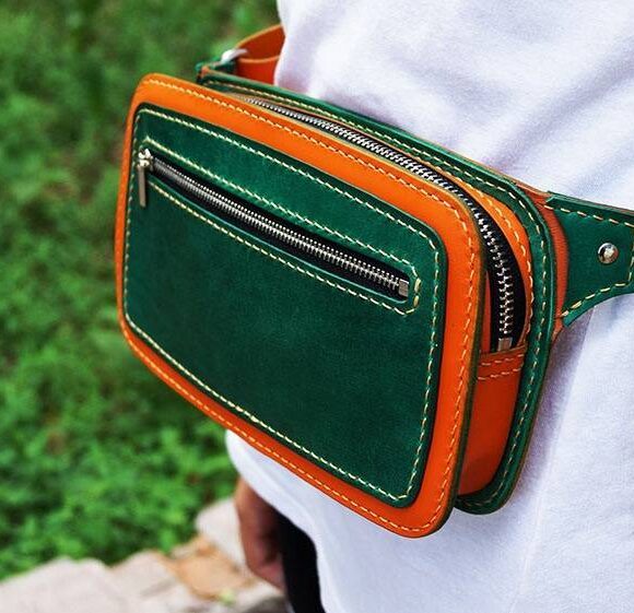 Небольшая поясная сумка