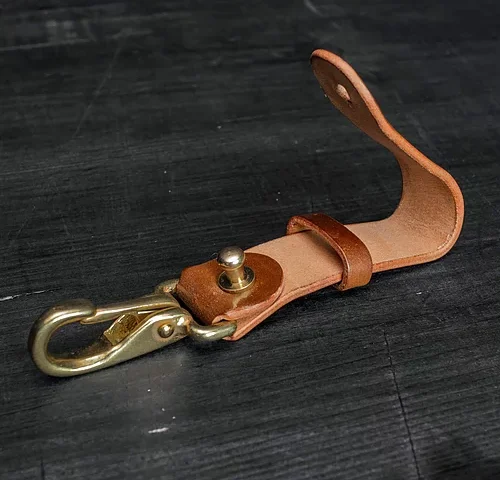 Выкройка брелок для ключей из кожи