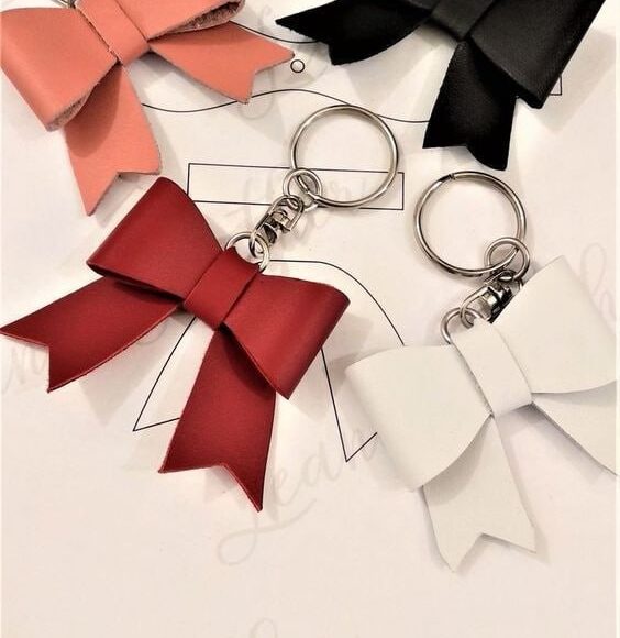 Выкройка брелок для ключей бант