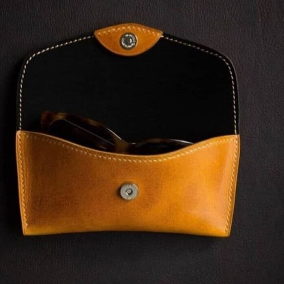 Очечник от Pattern designers бесплатная выкройка