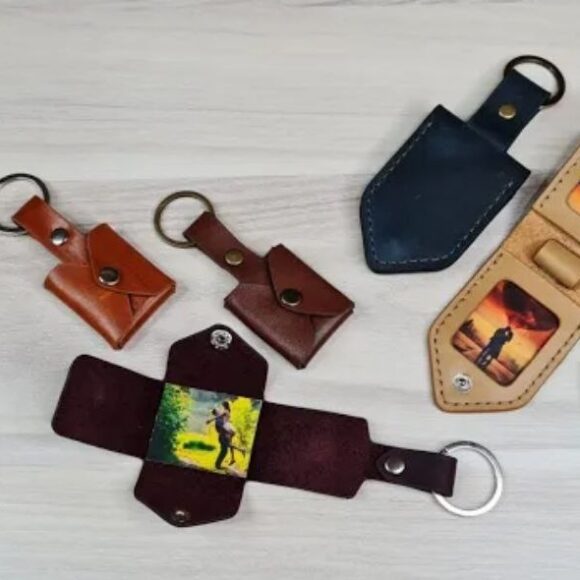 Брелок из кожи своими руками для влюбленных и любящих людей