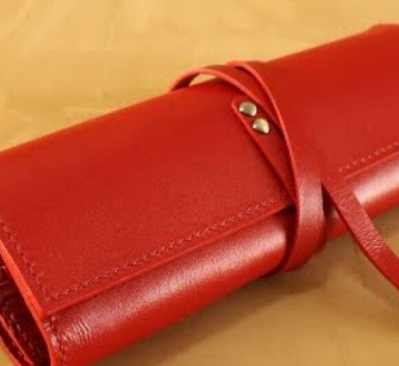 Кожаный пенал скрутка выкройка