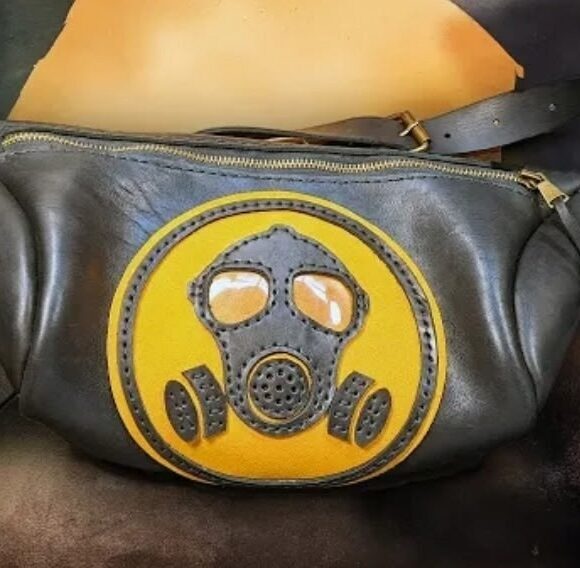 Сумка на пояс с черепом бананка выкройка мужская PDF