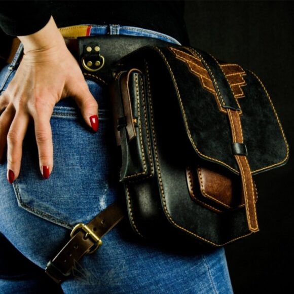 Выкройка набедренная сумка из кожи которая вешается на ремень и бедро