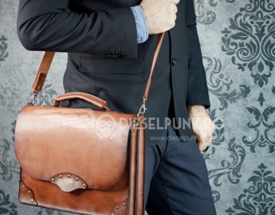 Выкройка кожаный портфель с отстегивающимся плечевым ремнем