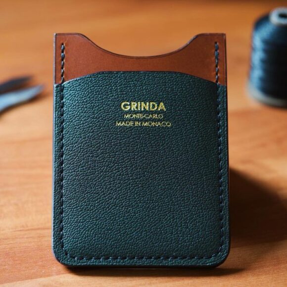 Вторая версия выкройки из кожи